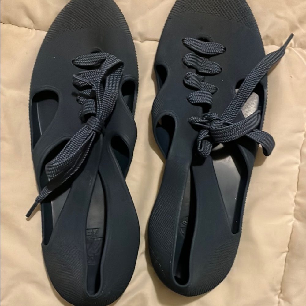 Stylish Black Women's Shoes